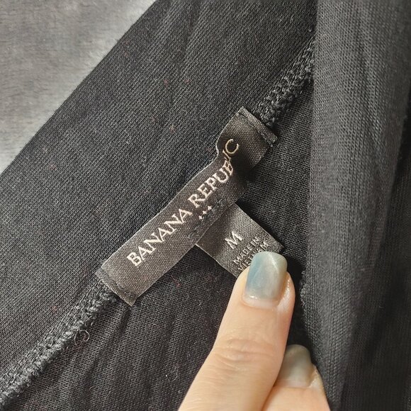 Banana Republic Women Black Sleeveless VNeck Wrap Tank Top Medium Modal Workwear - Picture 2 of 8